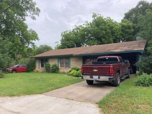 204 18th St, Georgetown, TX 78626-7903
