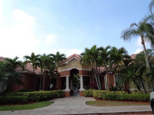 10372 Fox Trail Rd, West Palm Beach, FL 33411-1444