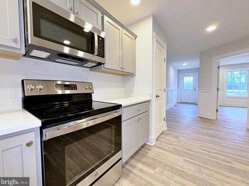 810 Beckwith St, Charles Town WV  25414-1439 exterior