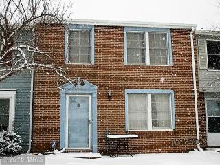 8814 Middleburg Ct, Manassas, VA 20109-3746