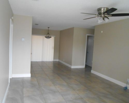 1472 35th St, West Palm Beach, FL 33404-2922