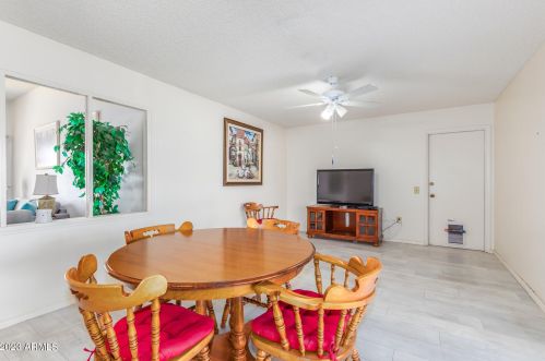 9934 Oak Rdg Dr, Sun City AZ 85351-1658 exterior