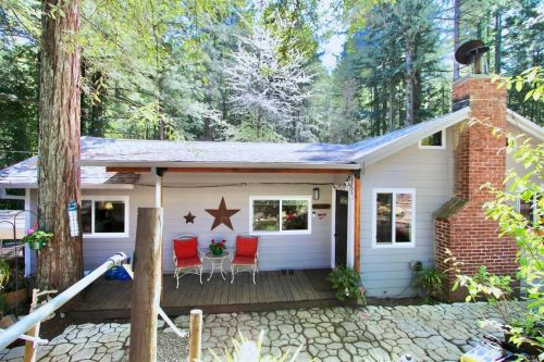 12891 Graton Rd, Sebastopol, CA 95472-9793