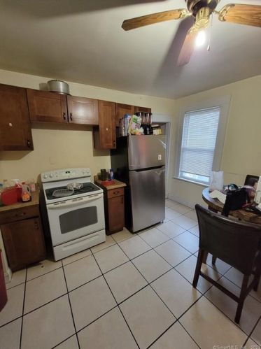 120 Herkimer St, Bridgeport CT 06604-1937 exterior