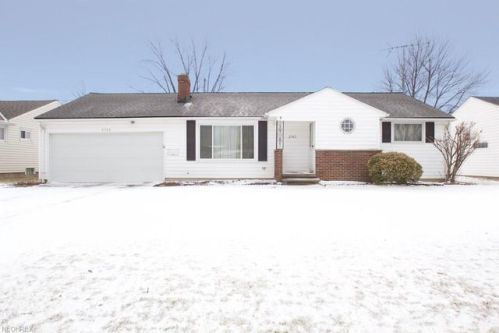 2342 Jackson St, Lorain, OH 44052-3150