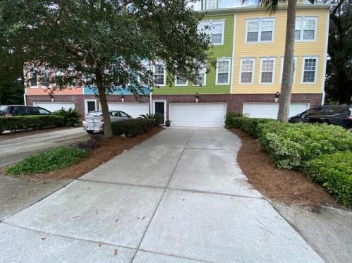 9021 Parlor Dr, Ladson, SC 29456-5528