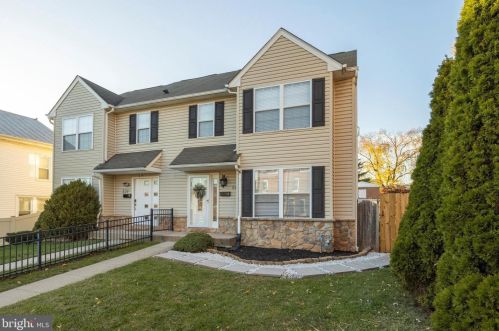 523 Noble St, Norristown, PA 19401-5519