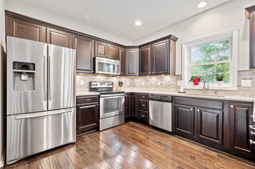 3092 Raintree Dr, Gibsonia, PA 15044-8114