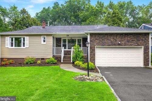 24 Archbridge Ln, Springfield, NJ 07081-2746