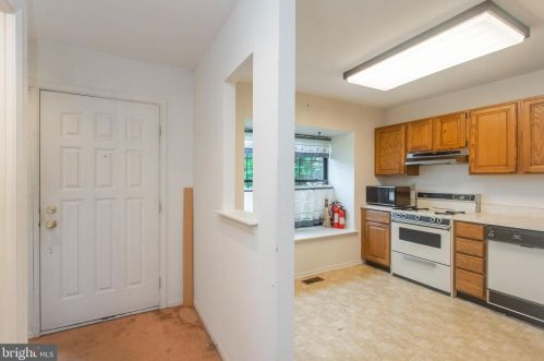 526 Bassett Ln, Norristown, PA 19403-3531