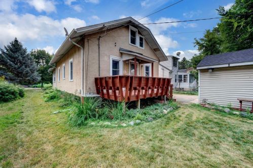 1365 Edgerton St, Saint Paul MN  55130-3429 exterior