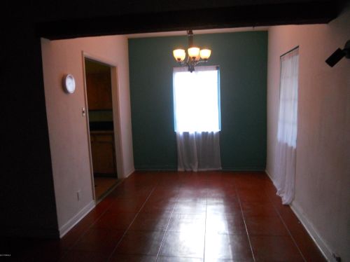 2016 Lee St, Tucson AZ  85719-4339 exterior