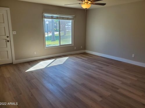 5045 81st St, Scottsdale, AZ 85250-7323