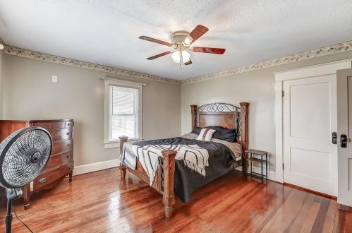 1114 Broadway St, Springfield OH  45504-2306 exterior