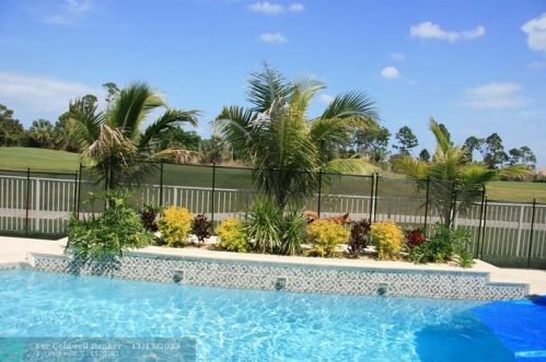 364 Sheffield Cir, Port Saint Lucie, FL 34983-3426