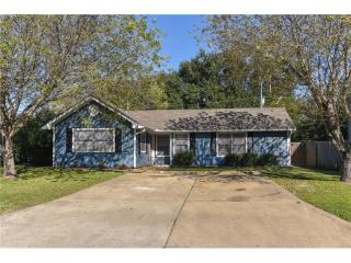 1201 Oney Hervey Dr, College Station TX  77840-4229 exterior