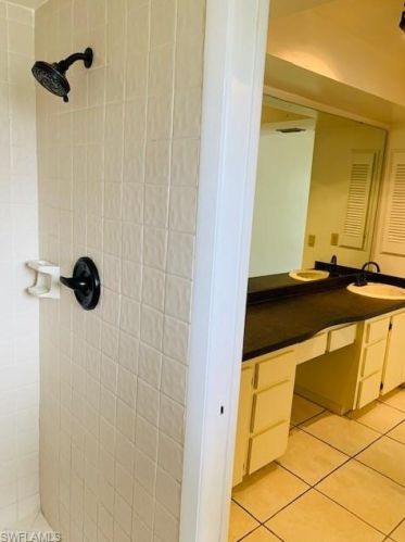 1665 Country Clb Pkwy, Lehigh Acres FL 33936-0053 exterior