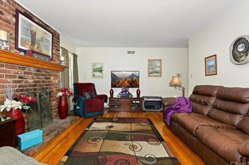 6667 Streeter Ave, Riverside, CA 92504-2201