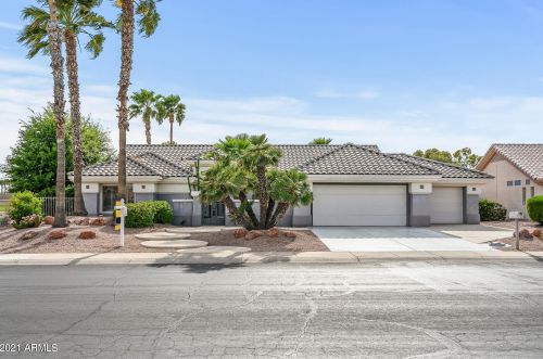20820 Limousine Dr, Sun City, AZ 85375-6552