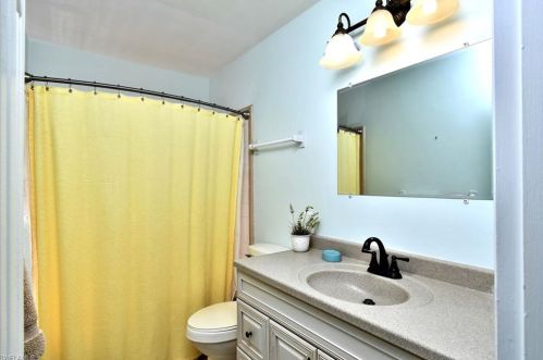 335 Richland Rd, Lehigh Acres FL  33936-1447 exterior