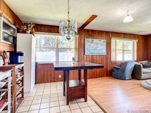 719 Flamingo Dr, Daytona Beach FL  32117-3331 exterior