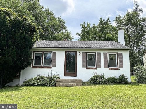48 Wilson Blvd, Norristown, PA 19403-1418