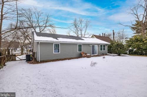 133 Somerset Dr, Willingboro NJ  08046-1435 exterior