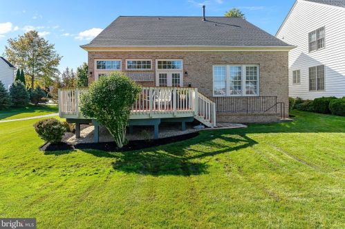 13834 Piedmont Vista Dr, Haymarket, VA 20169-3218
