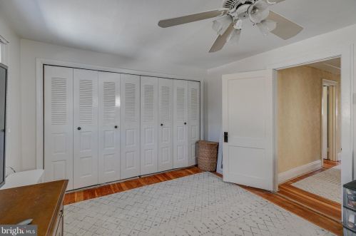 8218 Cadwalader Ave, Melrose Park PA  19027-2406 exterior