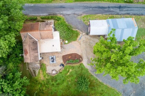 100 Mitchell Rd, Oxford NJ  07863-3344 exterior