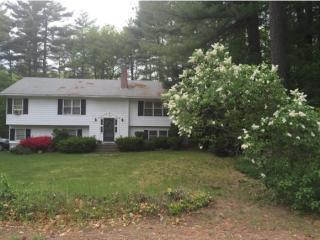 10 Courtland Dr, Merrimack, NH 03054-3107