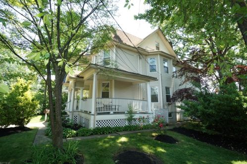 354 Lincoln Ave, Cranford, NJ 07016-3168