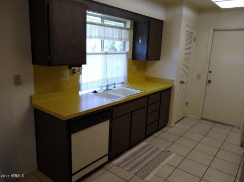 10413 Oak Ridge Dr, Sun City AZ  85351-1654 exterior