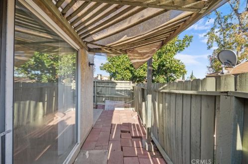 672 Parkview Dr, Lake Elsinore CA  92530-7071 exterior