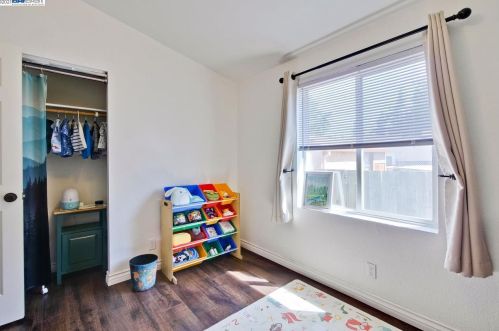 503 Willow Ave, Hayward CA  94541-2424 exterior