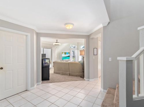 140 Eveningstar Cay, Naples FL  34114-9611 exterior