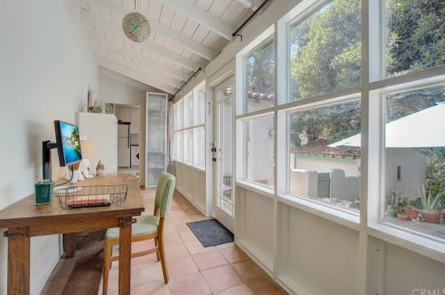 1905 Verdugo Rd, Glendale CA  91208-2605 exterior