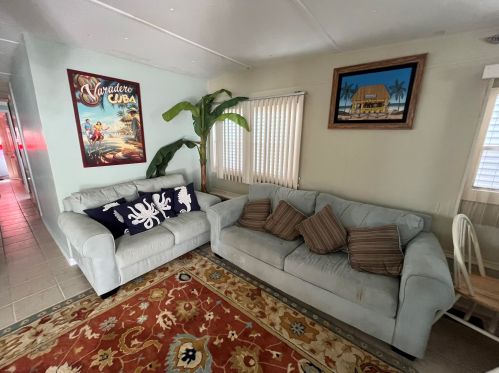 224 James Ave, Key Largo FL  33037-2630 exterior