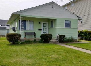 18 12th St, Brigantine City, NJ 08203-3036