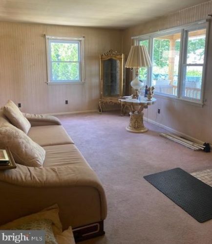 8316 Herbert Ave, Camden, NJ 08109-3712