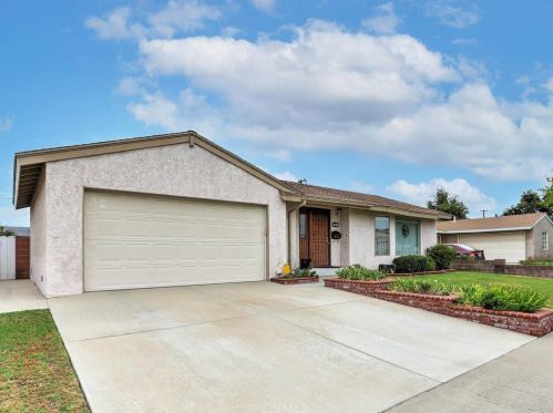 9689 Mount Dana Cir, Buena Park, CA 90620-4223