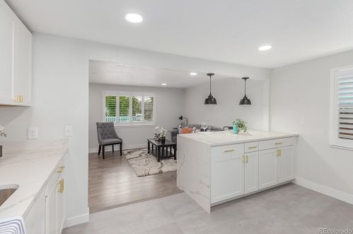 760 Stuart St, Denver CO  80204-2939 exterior