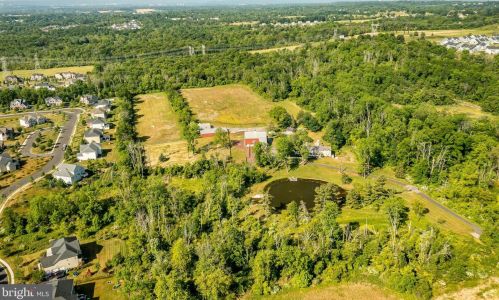 2564 Skippack Pike, Lansdale PA exterior