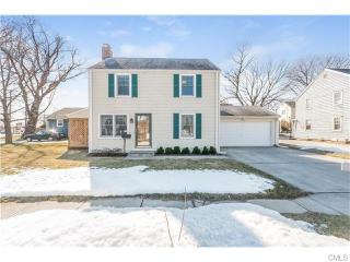 9 Allyndale Dr, Stratford, CT 06614-5102