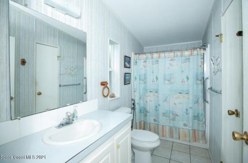 949 Wren Cir, Sebastian FL  32976-7508 exterior