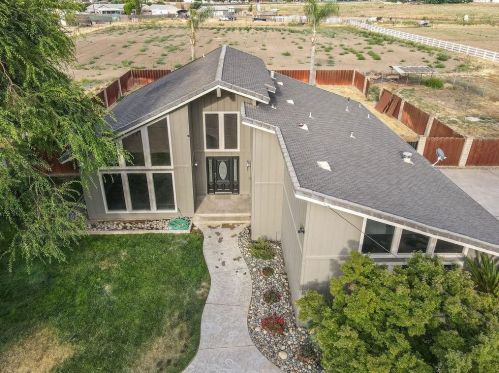 1812 Golf Rd, Turlock CA  95380-9746 exterior