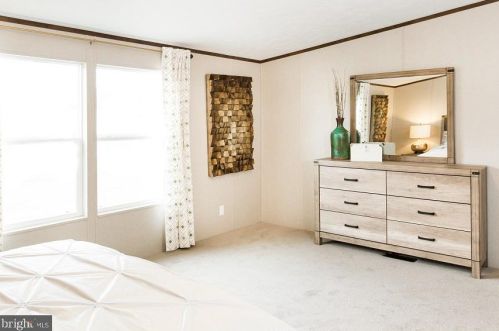 20312 Monrovia Rd, Madison Mills VA  22960-3305 exterior