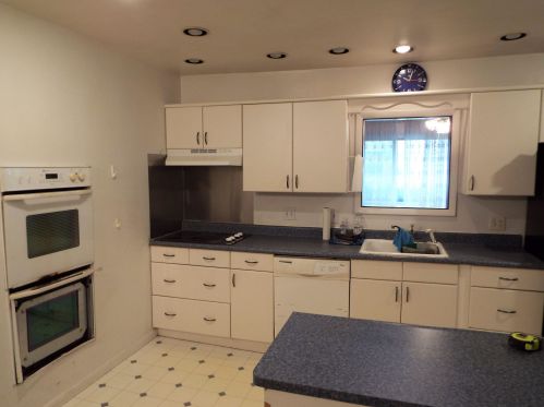 523 Perimeter Dr, Covington KY  41018-2272 exterior