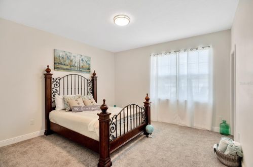 1040 Pointe Alexis Dr, Tarpon Springs FL  34689-7119 exterior