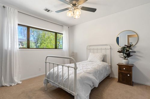 18531 Lake Forest Dr, Lake Wildwood CA  95946-8824 exterior